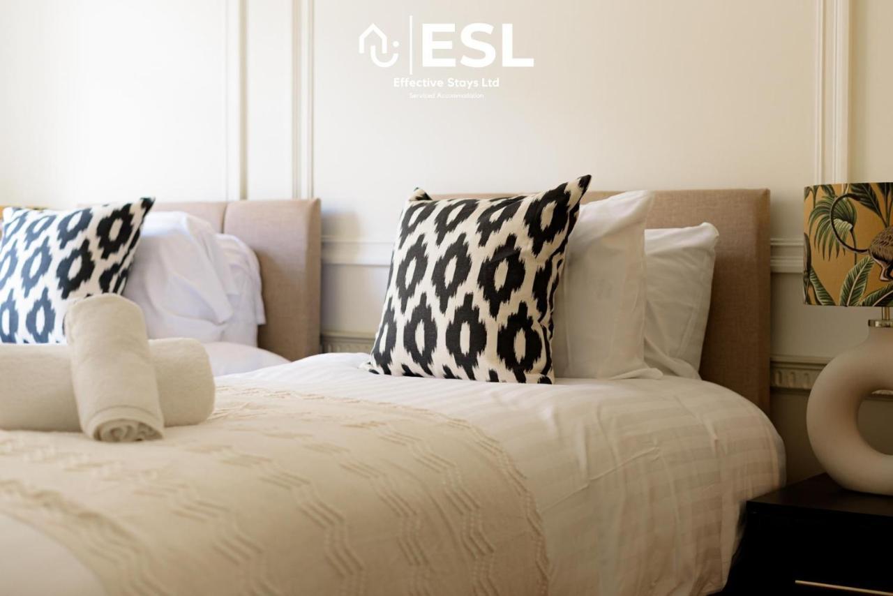 Most Central Luxury Grade 2 Listed Apartment Overlooking Shrewsbury Square - Free Parking Екстер'єр фото